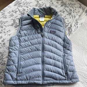 Patagonia Women’s  Puffer Vest L